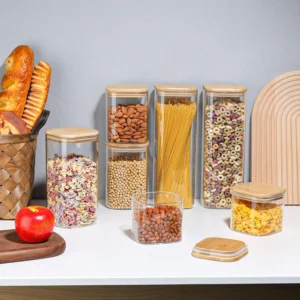   2/4/6/8Pcs Square Glass Sealed Jars, Kitchen Organizers, Storage Containers with Bamboo Lids, Glass Jars, Multi-Capacity Combination Set, Coffee Storage Containers, Suitable for Kitchen Spices, Coffee, Grains, Candies, Cookies, Pasta, Home Kitchen Table Decoration, Stackable Storage, Suitable for Holiday and Wedding Gifts