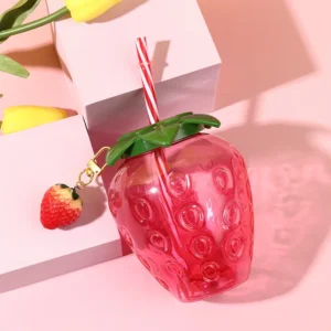 1pc Strawberry Straw Cup 500ml Summer Cute Cartoon Food Grade PP Wide Application Milk Coffee Straw Cup for Home Drinkware